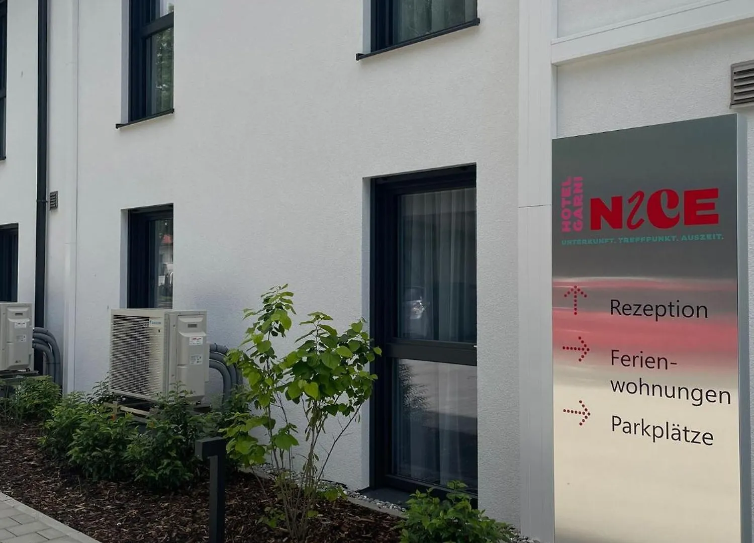 Hotel & Appartements Nice Garni Ichenhausen 0*,
