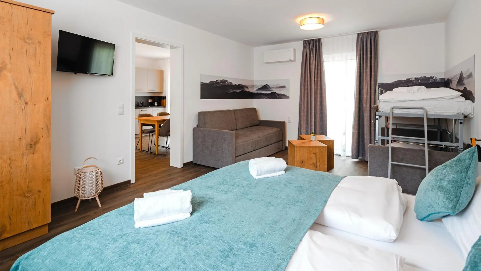 Bed & Breakfast Hotel & Appartements Nice Garni Ichenhausen Germany