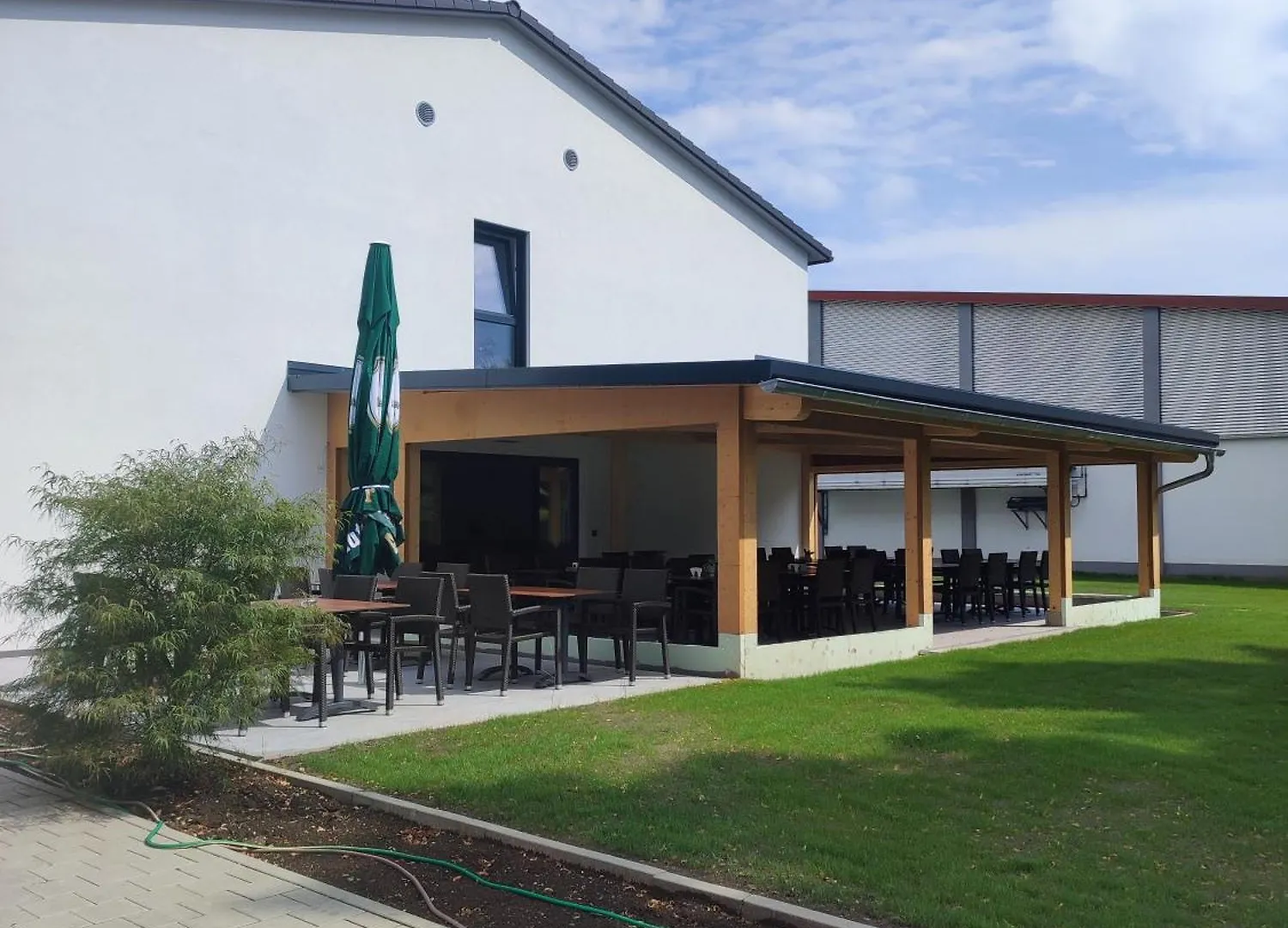 Hotel & Appartements Nice Garni Ichenhausen Bed & Breakfast