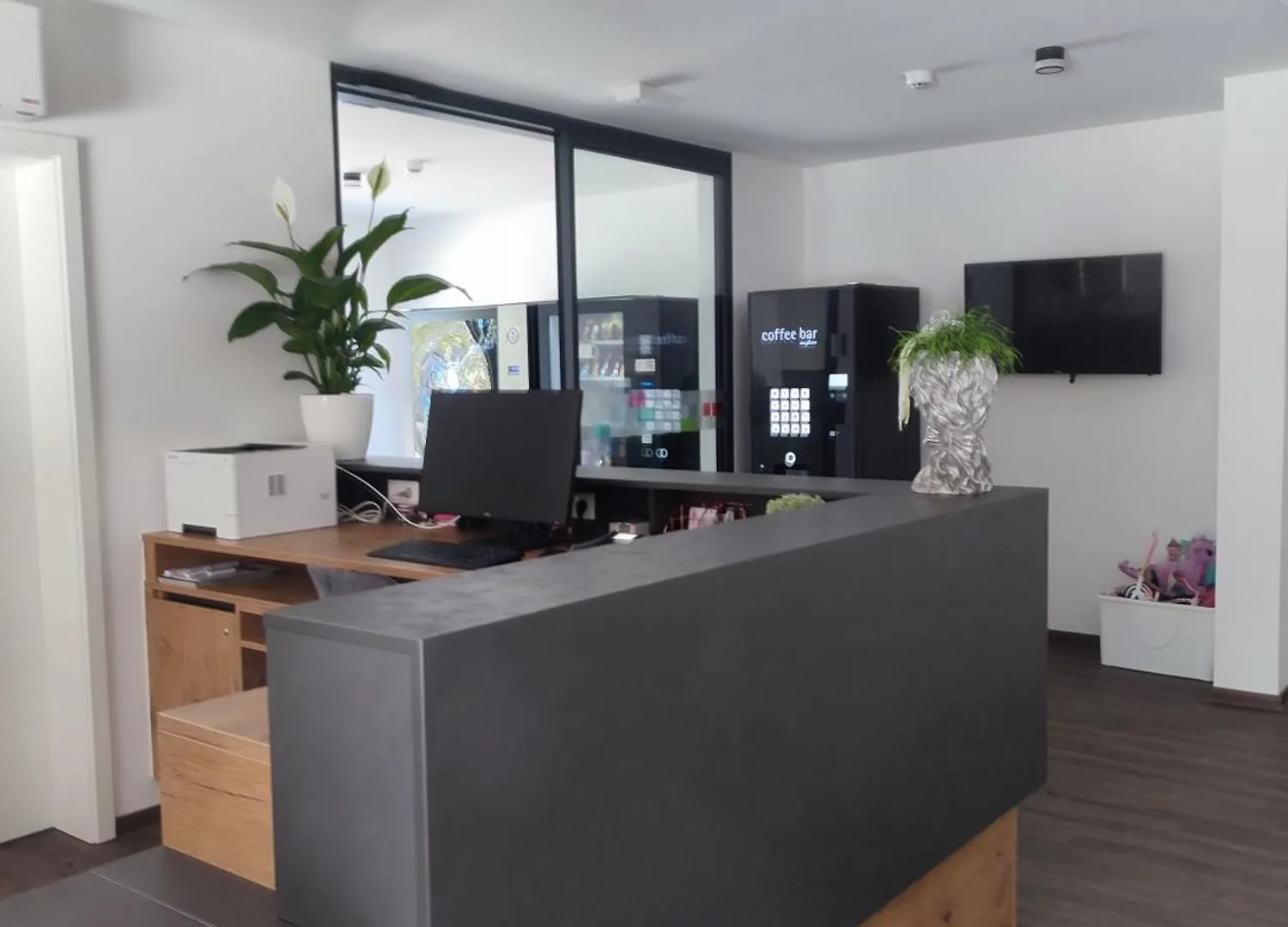 Hotel & Appartements Nice Garni Ichenhausen Germany